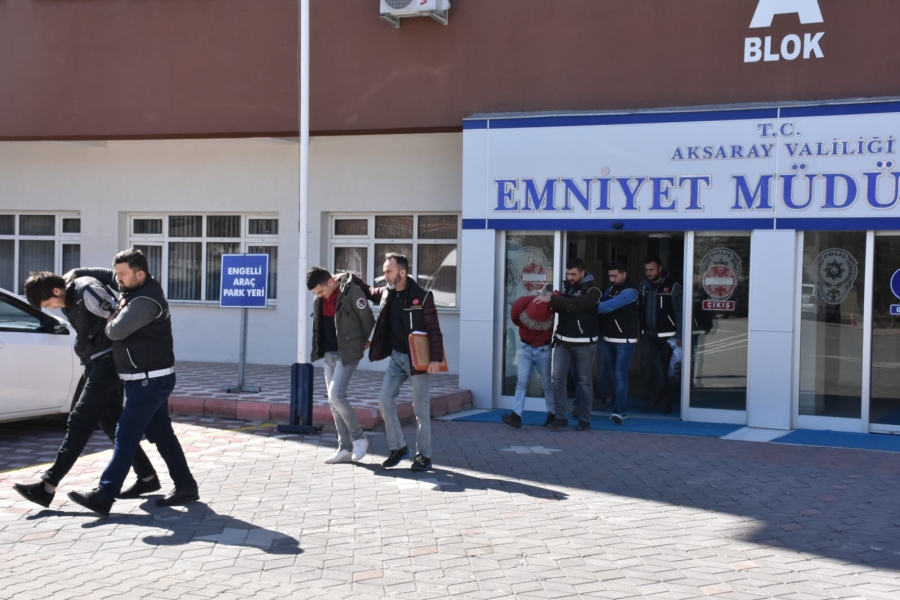 Yağma ve Kasten Adam Yaralama suçundan aranan 6 kişi tutuklandı