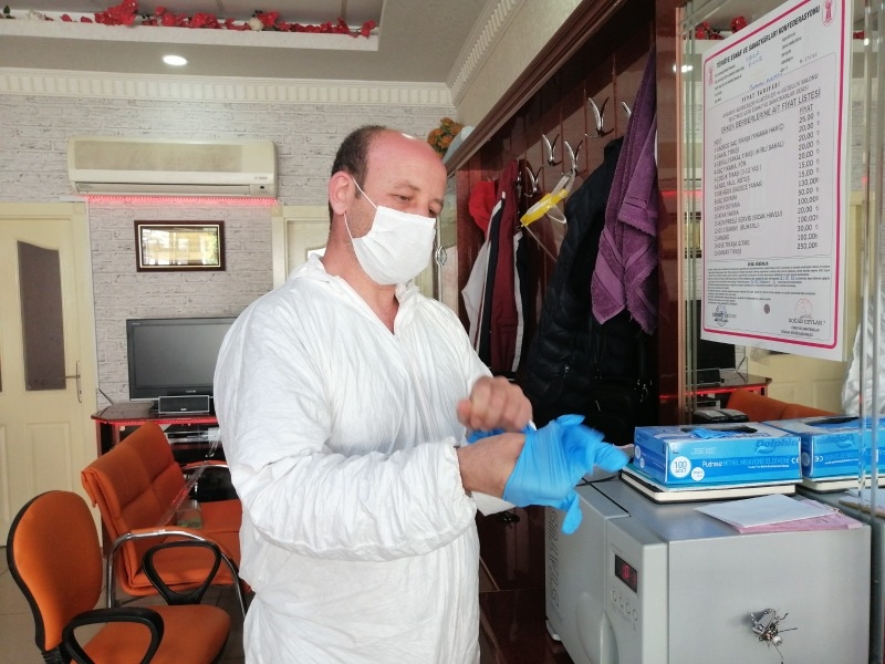 Korona virüse karşı tam teşekküllü kuaför