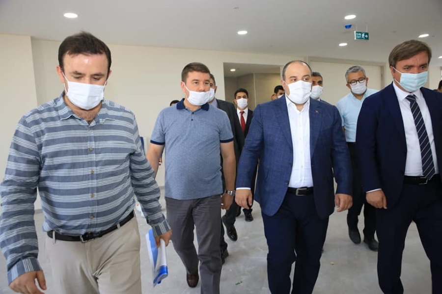 Sanayi ve Teknoloji Bakanı Mustafa Varank Aksaray'da Ziyaretlerde Bulundu