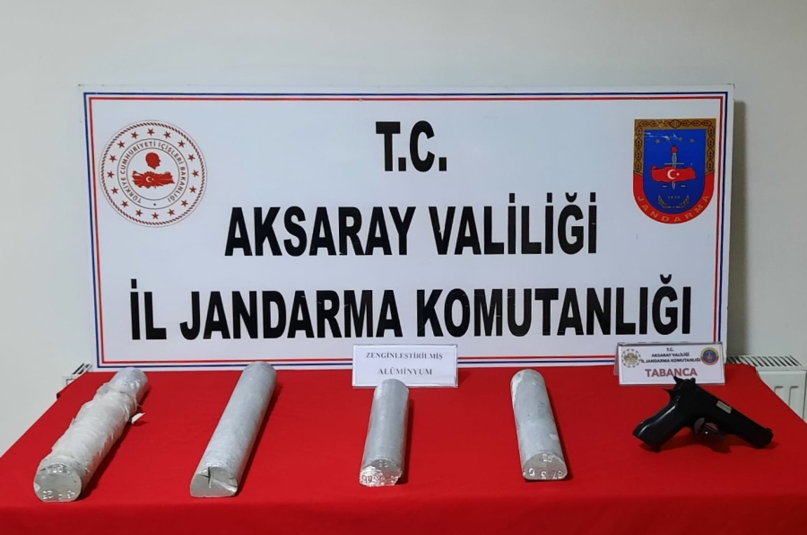 Aksaray’da saf alüminyum maddesi satmaya çalışan 1 kişi suçüstü yakalandı