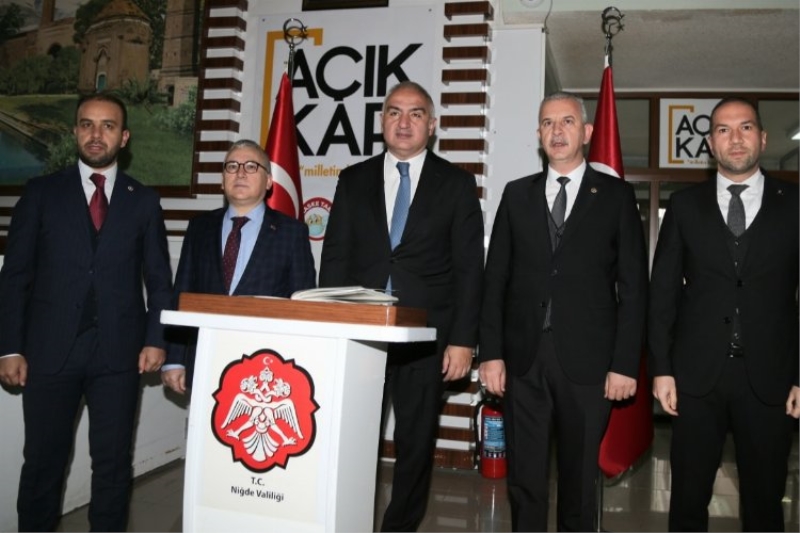 Bakan Ersoy Niğde'yi ziyaret etti