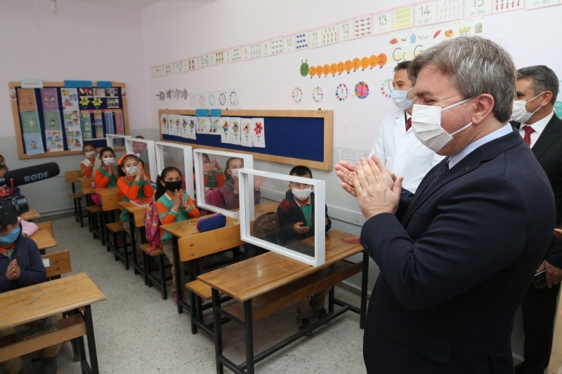 AKSARAY'DA YÜZ YÜZE EĞİTİM BAŞLADI
