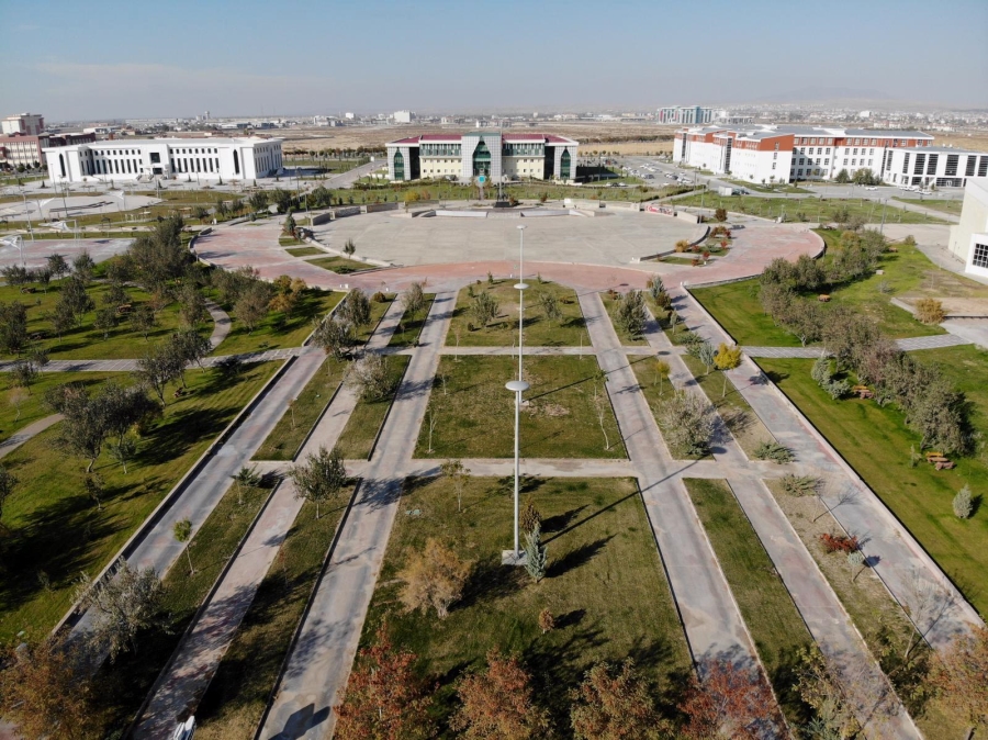 ASÜ 15 YAŞINDA