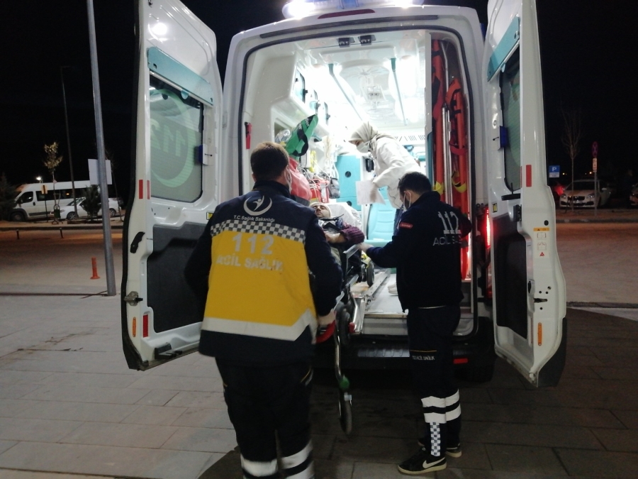 Aksaray'ın Eskil İlçesinde Meydana Gelen Motosiklet Kazasında 1 Kişi Yaralandı