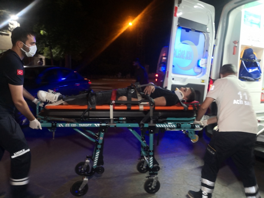 Aksaray merkez'de meydana gelen kazada 2 kişi yaralandı