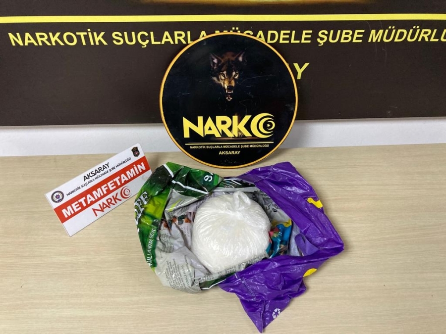 Aksaray'da uyuşturucu ticareti yapan ve imal eden 8 kişi yakalandı