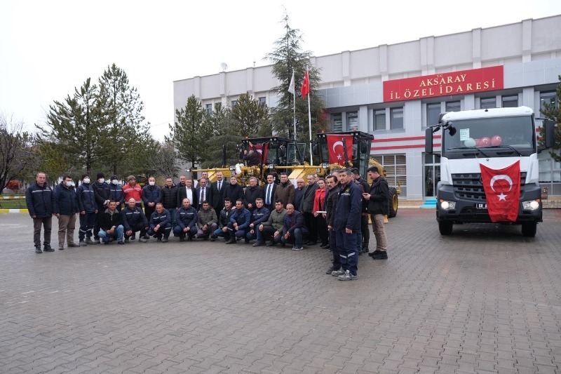 Aksaray İl Özel İdaresi Yeni Hizmet Araçlarını Teslim Aldı