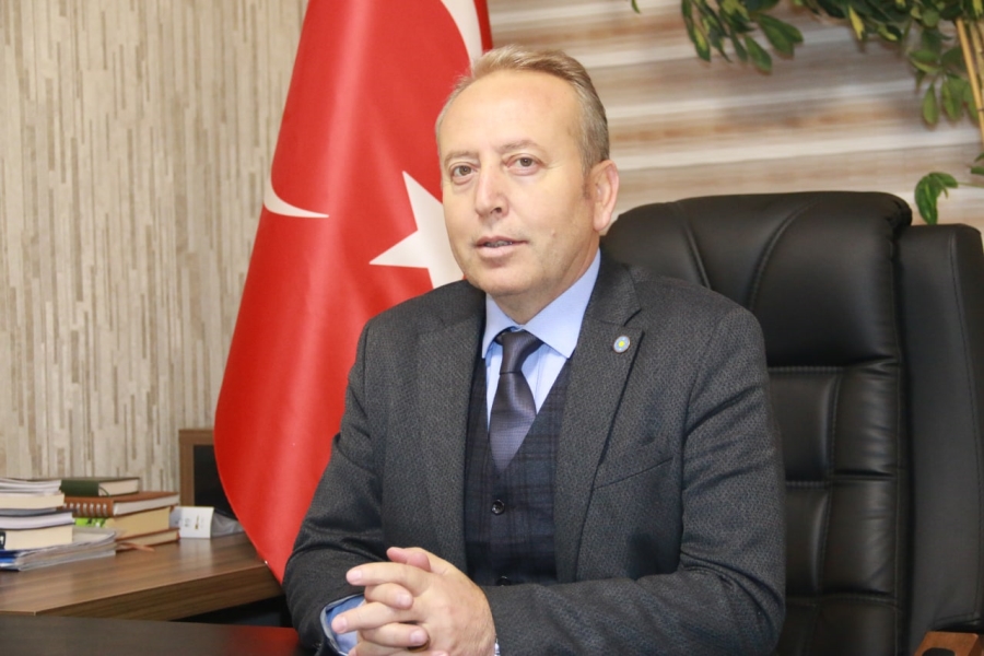 AĞIR “CUMHURİYET ÖZGÜRLÜK VE EŞİTLİKTİR “