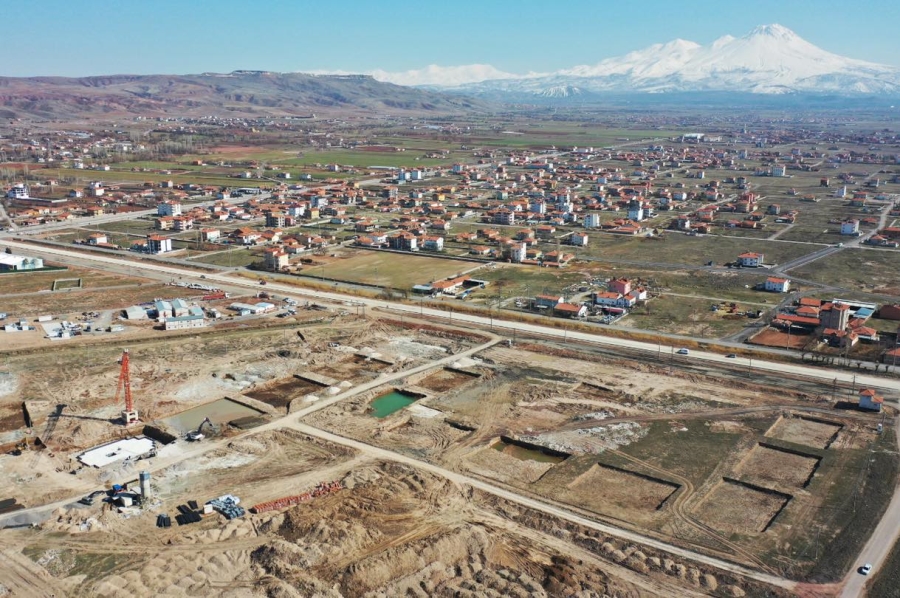 Sosyal Konut Projesinde İnşaat Çalışmaları Devam Ediyor