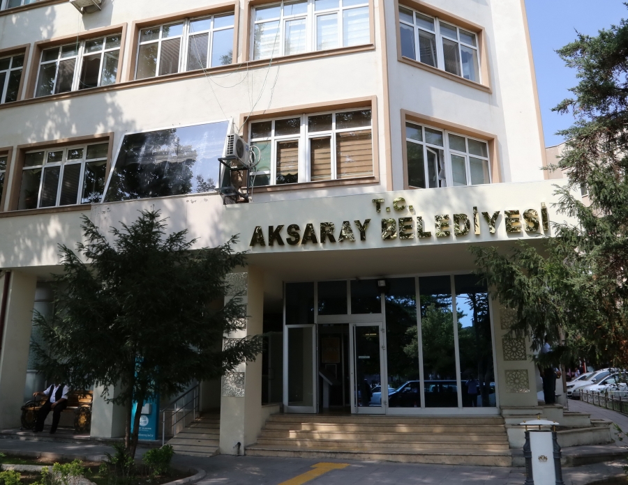 AKSARAY BELEDİYESİ KALACAK YERİ OLMAYAN VATANDAŞLARIN BARINMA İHTİYACINI KARŞILAMAYA DEVAM EDİYOR