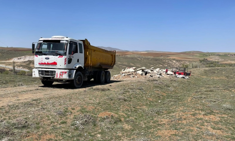 Jandarma Çevreye Gelişigüzel Moloz Dökenlere Göz Açtırmıyor