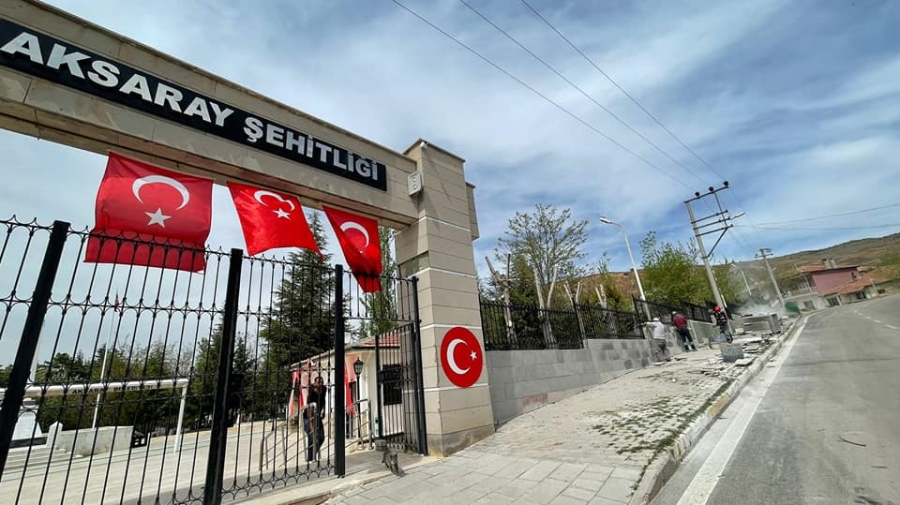 ŞEHİTLİĞİN İSTİNAT DUVARI YENİLENİYOR