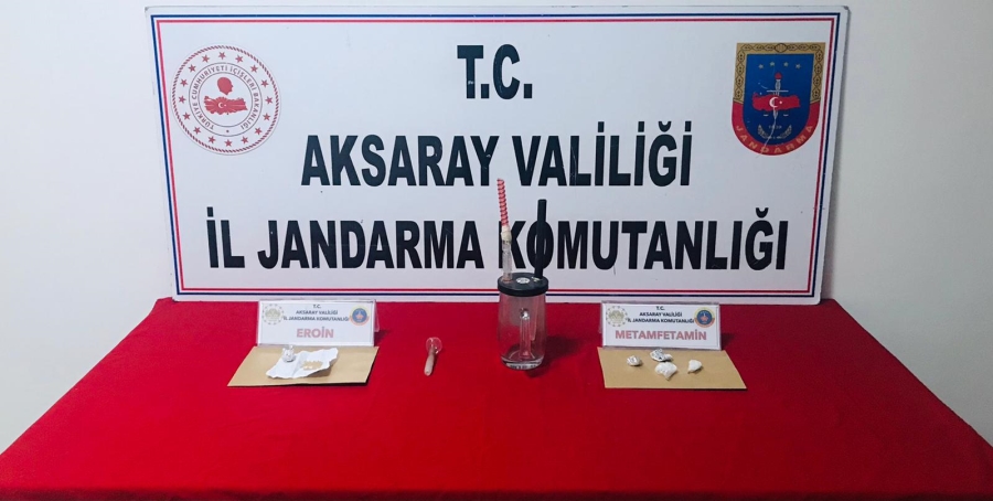 Aksaray'da Jandarma 8 gün takip ettiği uyuşturucu taciri 4 kişiyi yakaladı