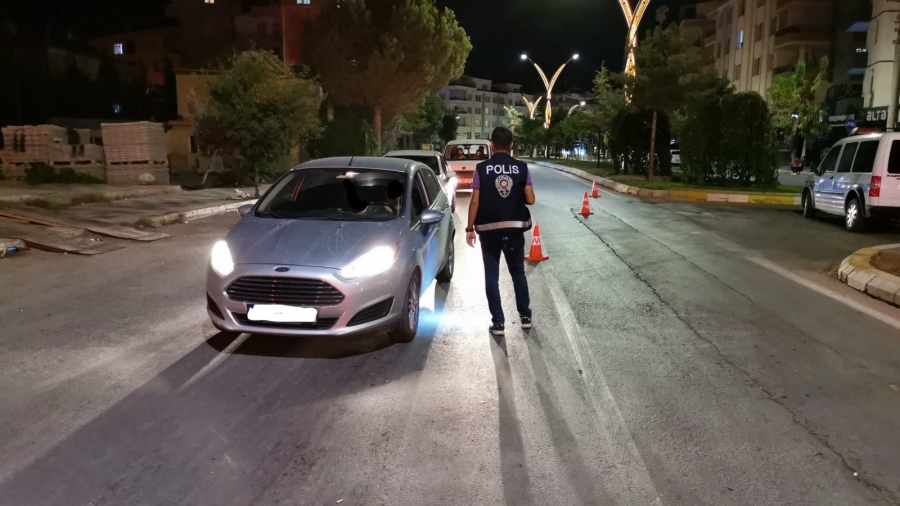 Aksaray polisi suçlulara göz açtırmıyor