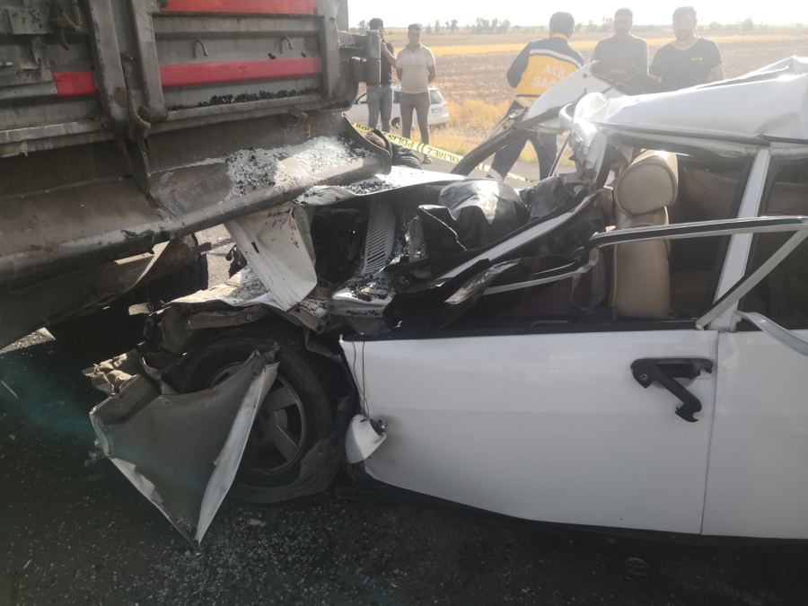 Aksaray'da meydana gelen trafik kazasında iki genç feci şekilde can verdi