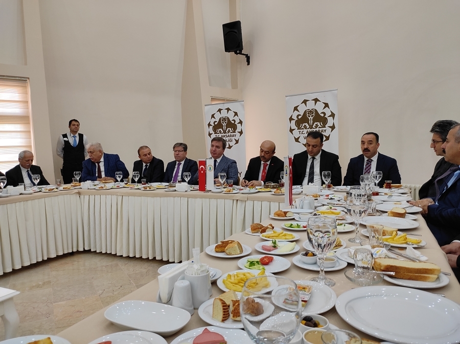 Aksaray Belediye Başkanı Dr Evren Dinçer Gazetecileri Ağırladı