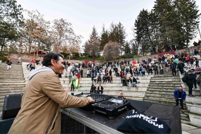 Başkent'te müzik festivali coşkusu