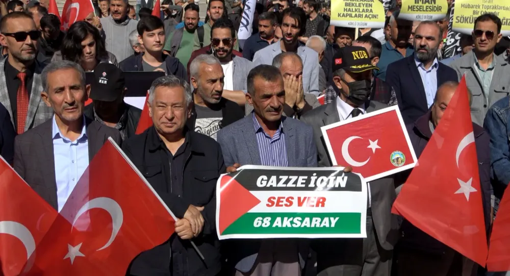 Aksaray da binlerce kişinin katıldığı mitingde İsrail sert bir dille protesto edildi