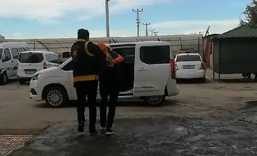 Aksaray da 3 ayrı mahallede hırsızlık yapan azılı hırsız yakalandı