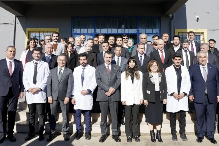 Bakan Tekin'den Gaziantep temasları