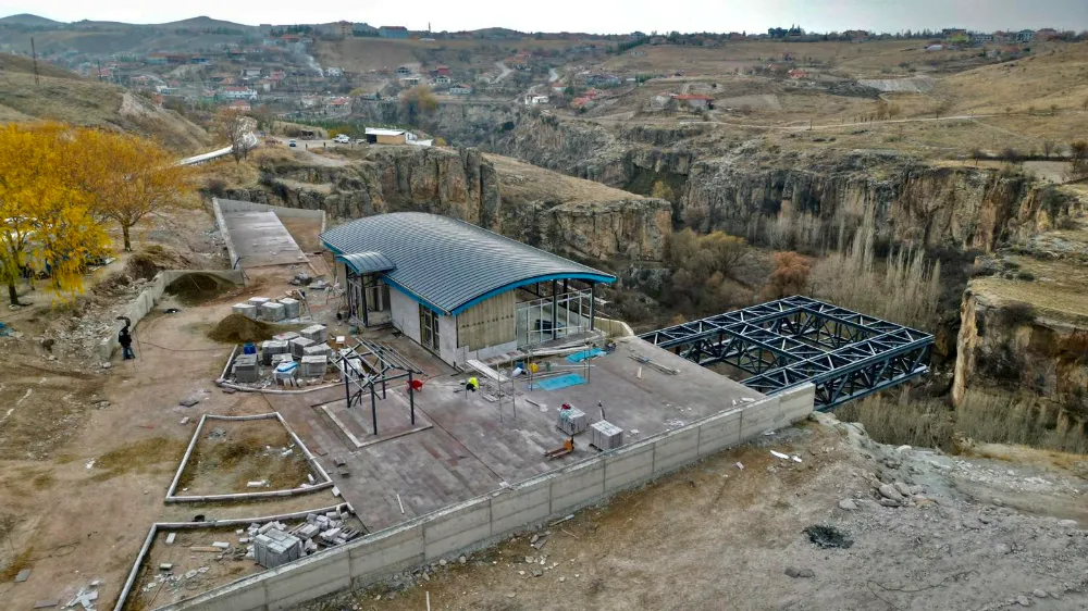 IHLARA CAM TERAS PROJESİ ZİYARETÇİLER İÇİN GÖRSEL BİR ŞÖLEN SUNACAK