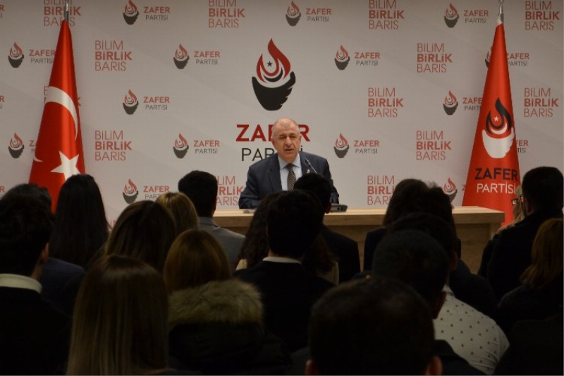 Özdağ'ı protesto edenler kaçakçı çıktı!