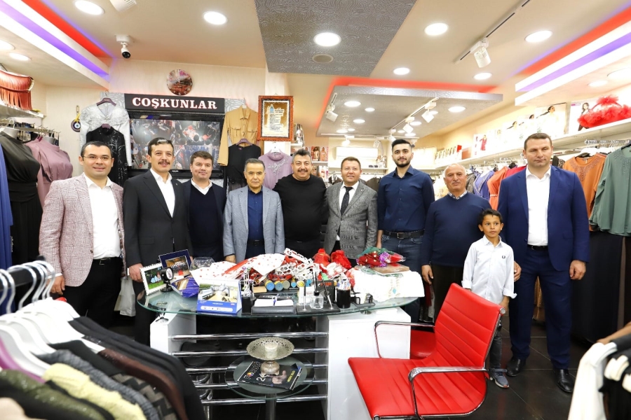 Başkan Di̇nçer Hemşehri̇leri̇mi̇zle Her Dai̇m Bi̇ri̇z, Beraberi̇z Dedi