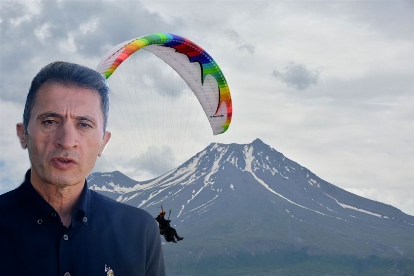 Aksaray Hasandağında Yamaç Paraşütü Şampiyonası Başlıyor