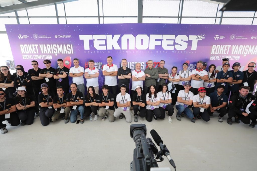 Aksaray'da Yapılan Teknofest 2023 Roket Yarışmasında Heyecan Başladı