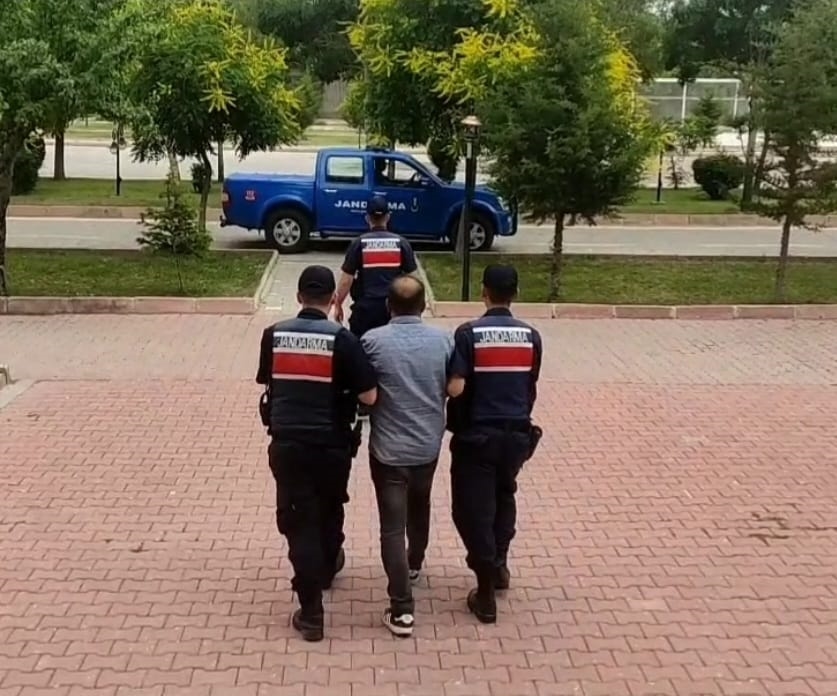 Aksaray’da Dolandırıcılık Suçundan Aranan Şahıs Yakalandı