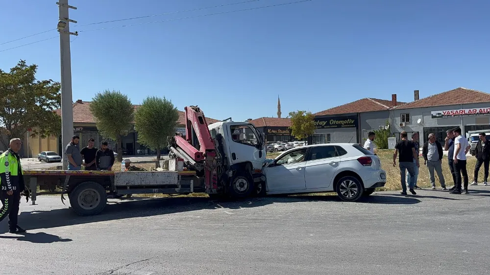 Aksaray'da meydana gelen trafik kazasında bir kişi ağır yaralandı