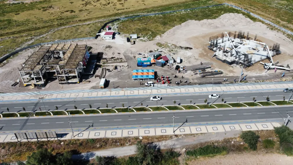 AKSARAY BELEDİYESİ HASTA YAKINI KONUK EVİ VE KÜLLİYESİ TEMELİ ATILDI