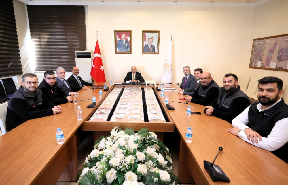 Yetim çocuklara anlamlı destek