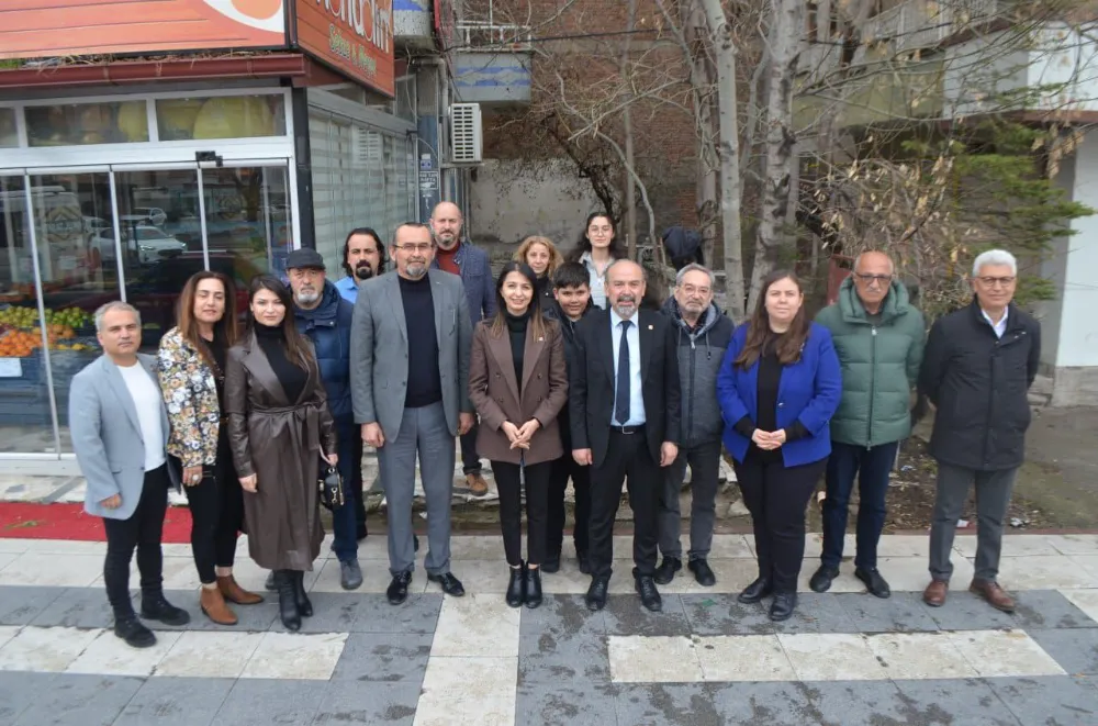 PELİNSU YILDIRIM DEMİR “EKONOMİK KRİZİN FATURASI DAR GELİRLİ VATANDAŞIN SIRTINA YÜKLENDİ. BİZ AKSARAY’IMIZDA YOKSUL AİLE BIRAKMAYACAĞIZ”