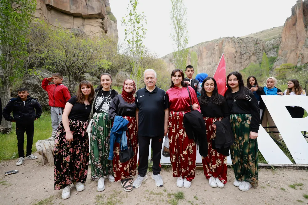 Dünyaca ünlü Ihlara Vadisi'nde doğa yürüyüşü yapıldı