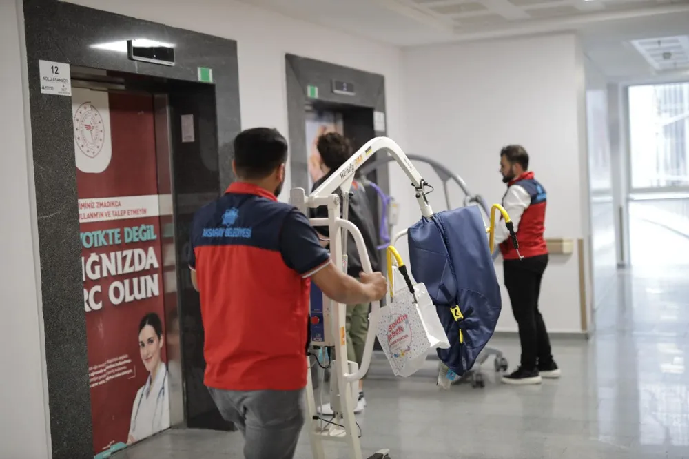 HASTA TAŞIMA KALDIRMA LİFTLERİ AKSARAY EĞİTİM VE ARAŞTIRMA HASTANESİN'DE İHTİYAÇ SAHİPLERİNİN HİZMETİNE SUNULDU