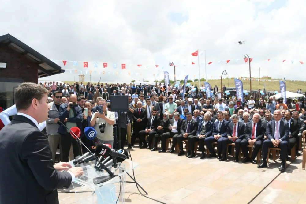 IHLARA VADİSİ CAM TERAS VE KAFETERYA TURİZM BAKANI MEHMET NURİ ERSOY'UN KATILIMLARIYLA AÇILDI