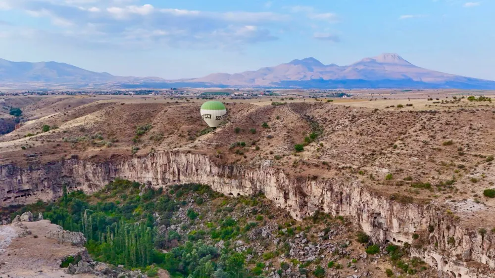 Ihlara Vadisi'nde balon turları devam ediyor