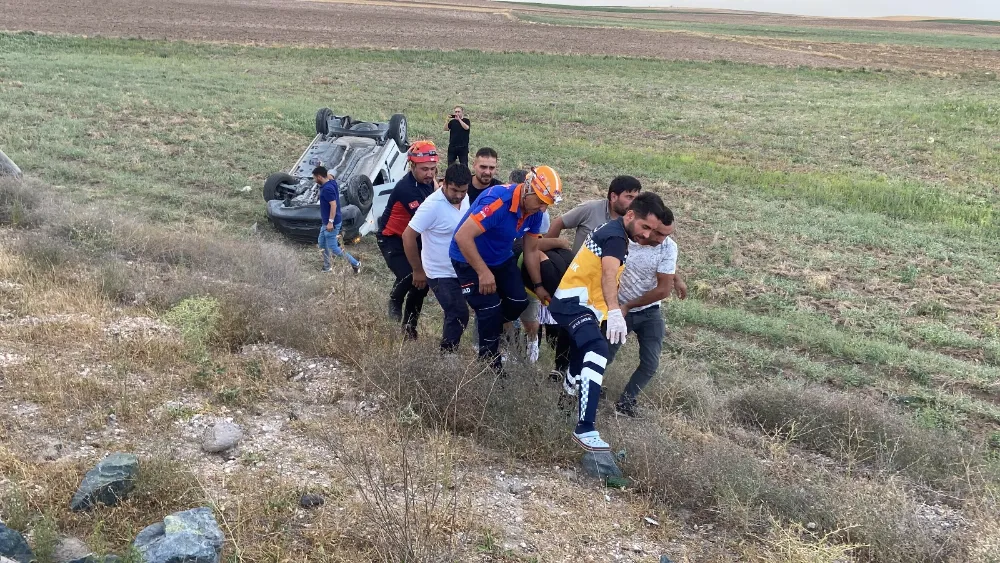 Aksaray'da meydana gelen trafik kazasında 3 kişi yaralandı