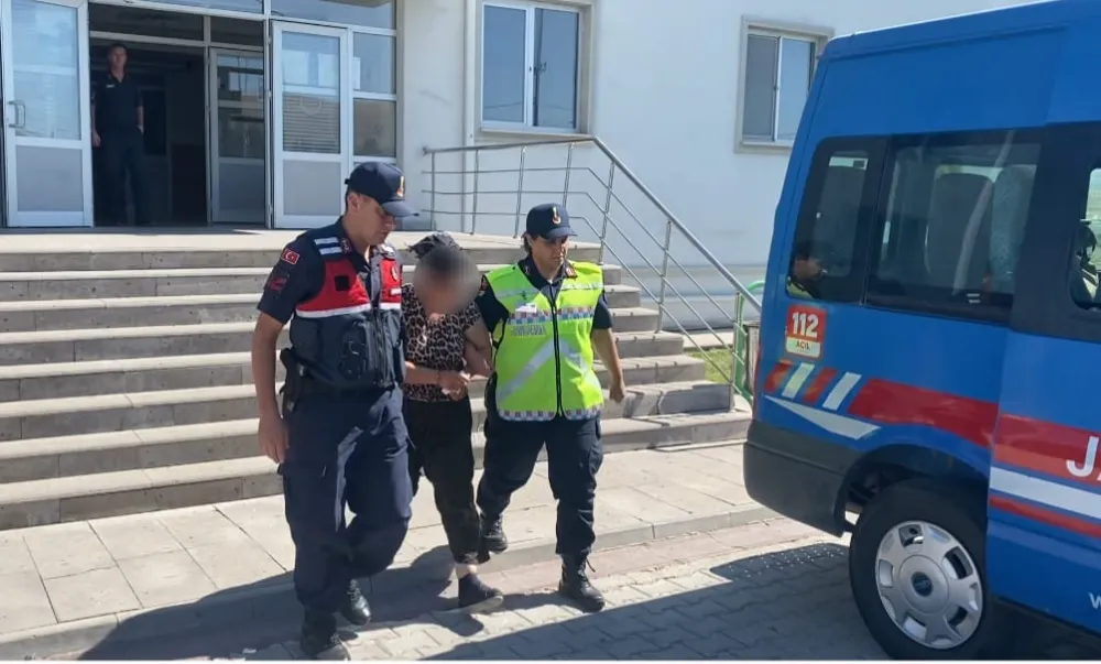 Aksaray’da Hakkında Yaklaşık 25 Yıl Hapis Cezası Bulunan Azılı Hırsız Yakalandı