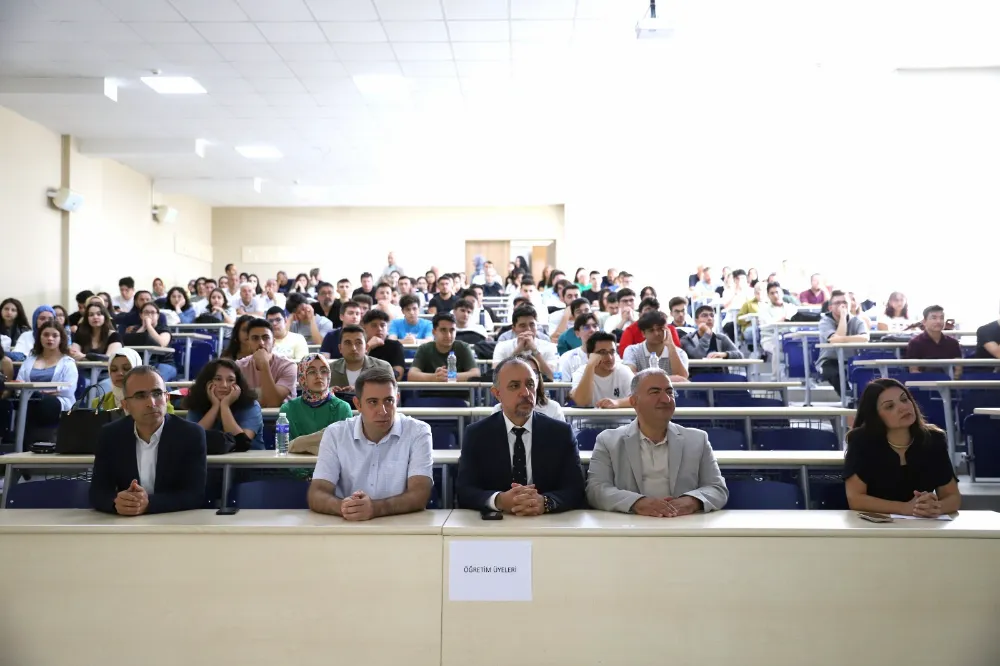 HEKİMLİK SORUMLULUKTUR VE BİR YAŞAM TARZIDIR