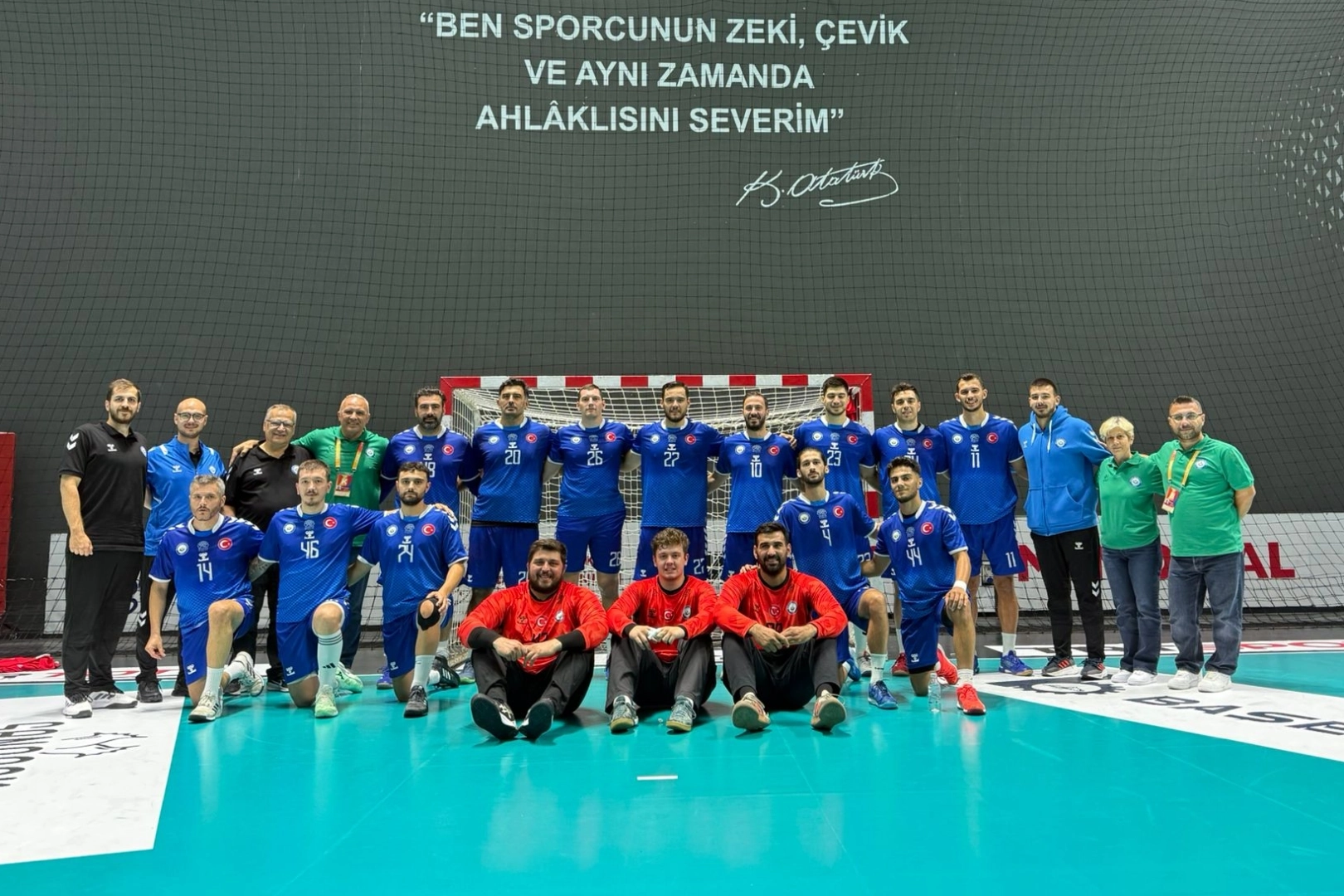 Nilüfer Belediyespor hentbolde yoluna kayıpsız devam ediyor