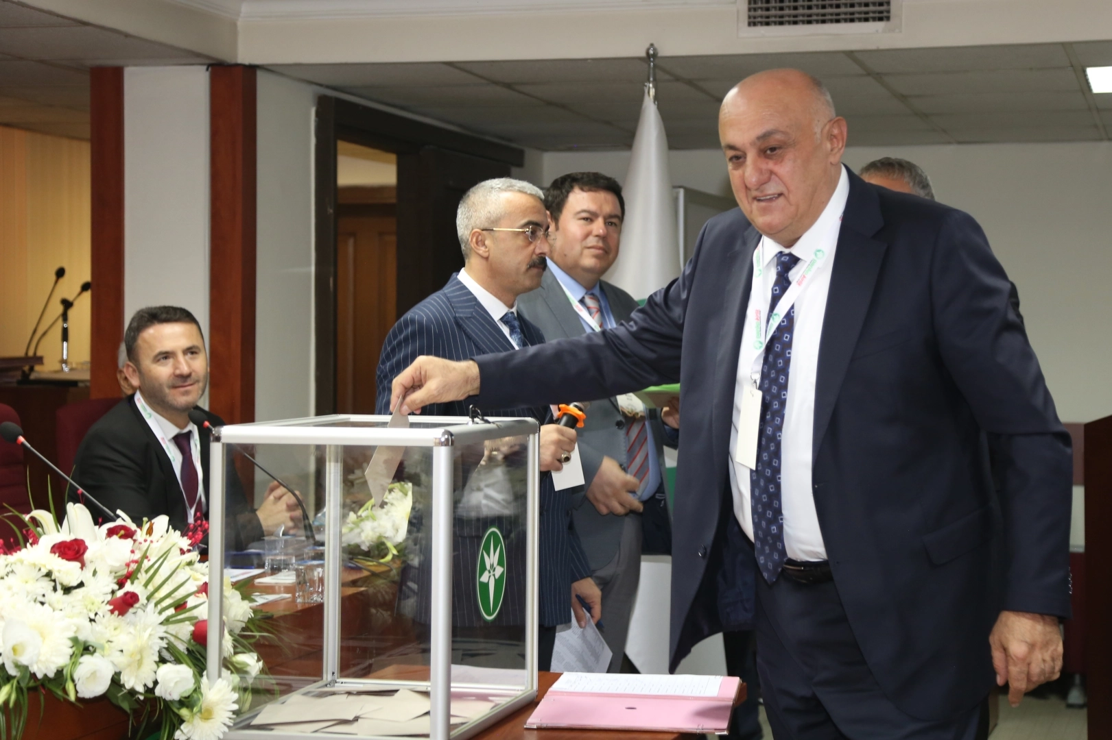 PANKOBİRLİK'te Erkoyuncu güven tazeledi