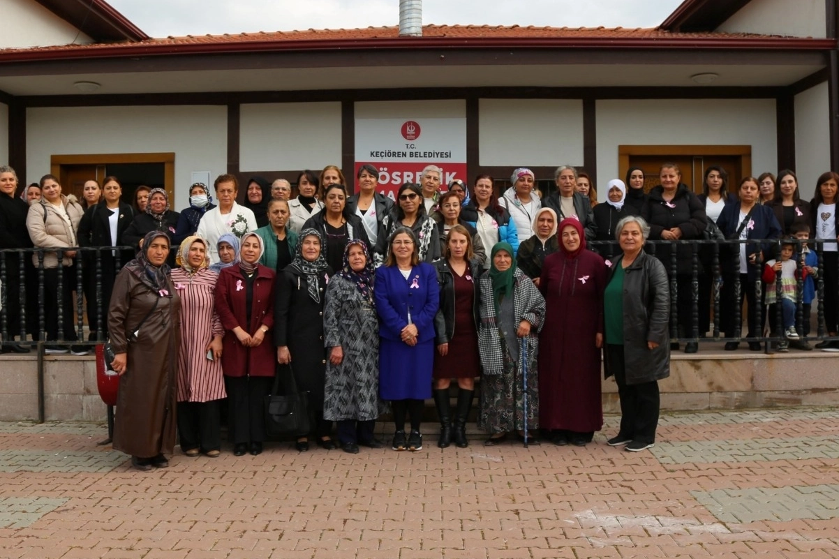 Keçiören Belediyesi’nden meme kanseri farkındalık eğitimi