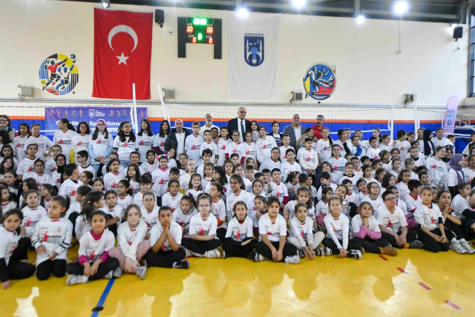 Başkent’te ikinci 'Fabrika Voleybol Okulu' açıldı