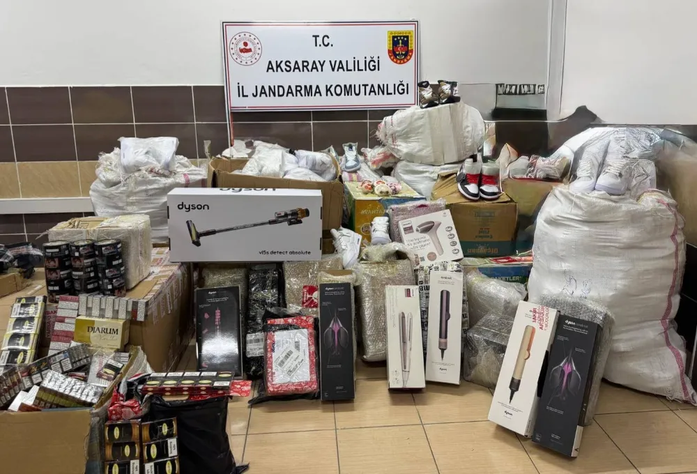 Aksaray’da Kaçakçılık Operasyonu: 2,5 Milyon TL Değerinde Gümrük Kaçağı Ürün Ele Geçirildi