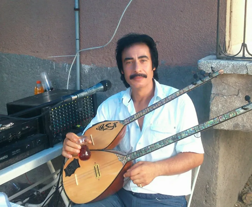 Aksaray’ın Orhan Gencebay’ı Ali Şimşek’ten Tahir Bebek İçin Anlamlı Destek