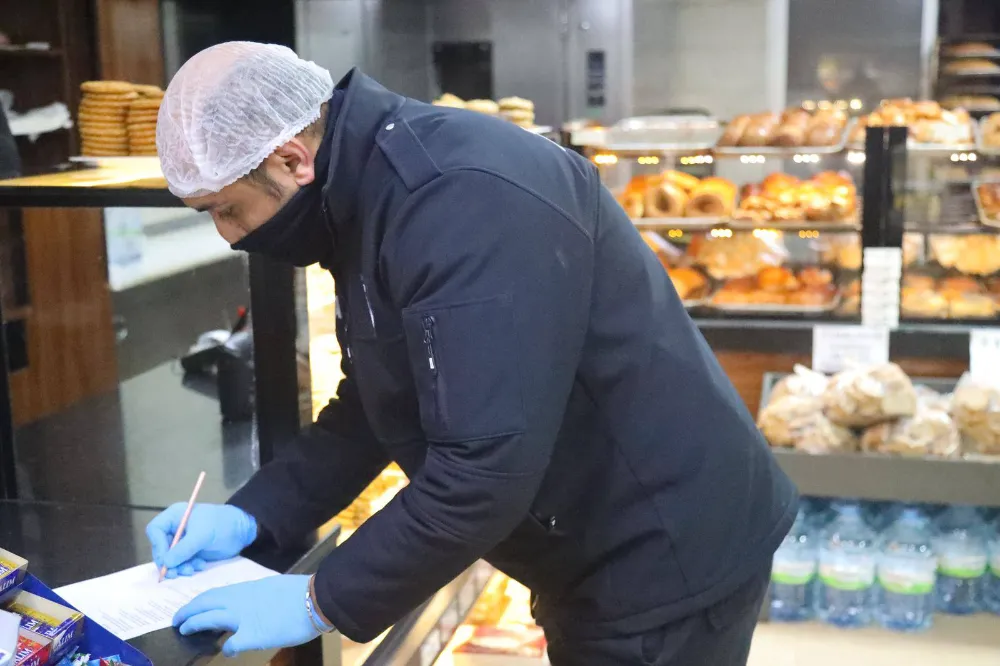 Aksaray'da Hijyen ve Gramaj Kurallarına Uymayan Fırınlara Ceza Yağdı