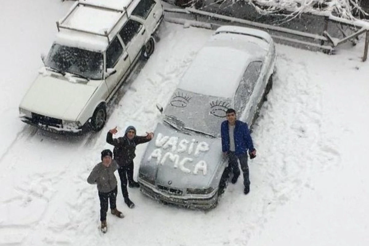 Ankaralı öğrencilerin kar tatili talebine Samsun'dan destek