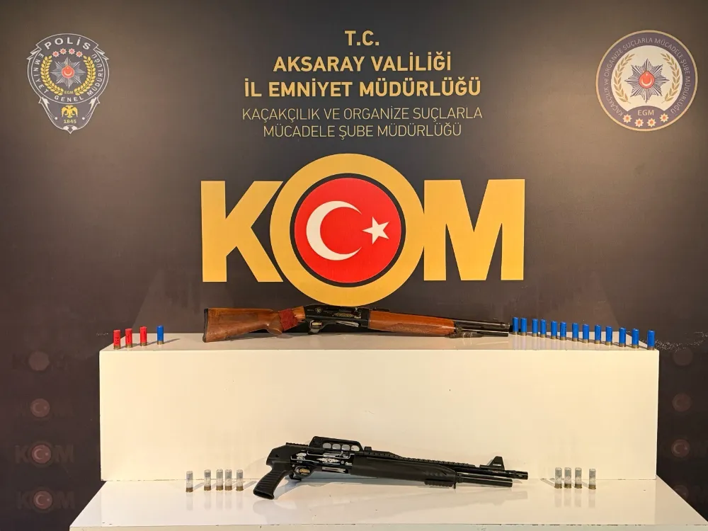 Aksaray'da Kaçakçılık Operasyonları: Silah, Tütün ve Makaron Ele Geçirildi 4 Kişi Gözaltına Alındı